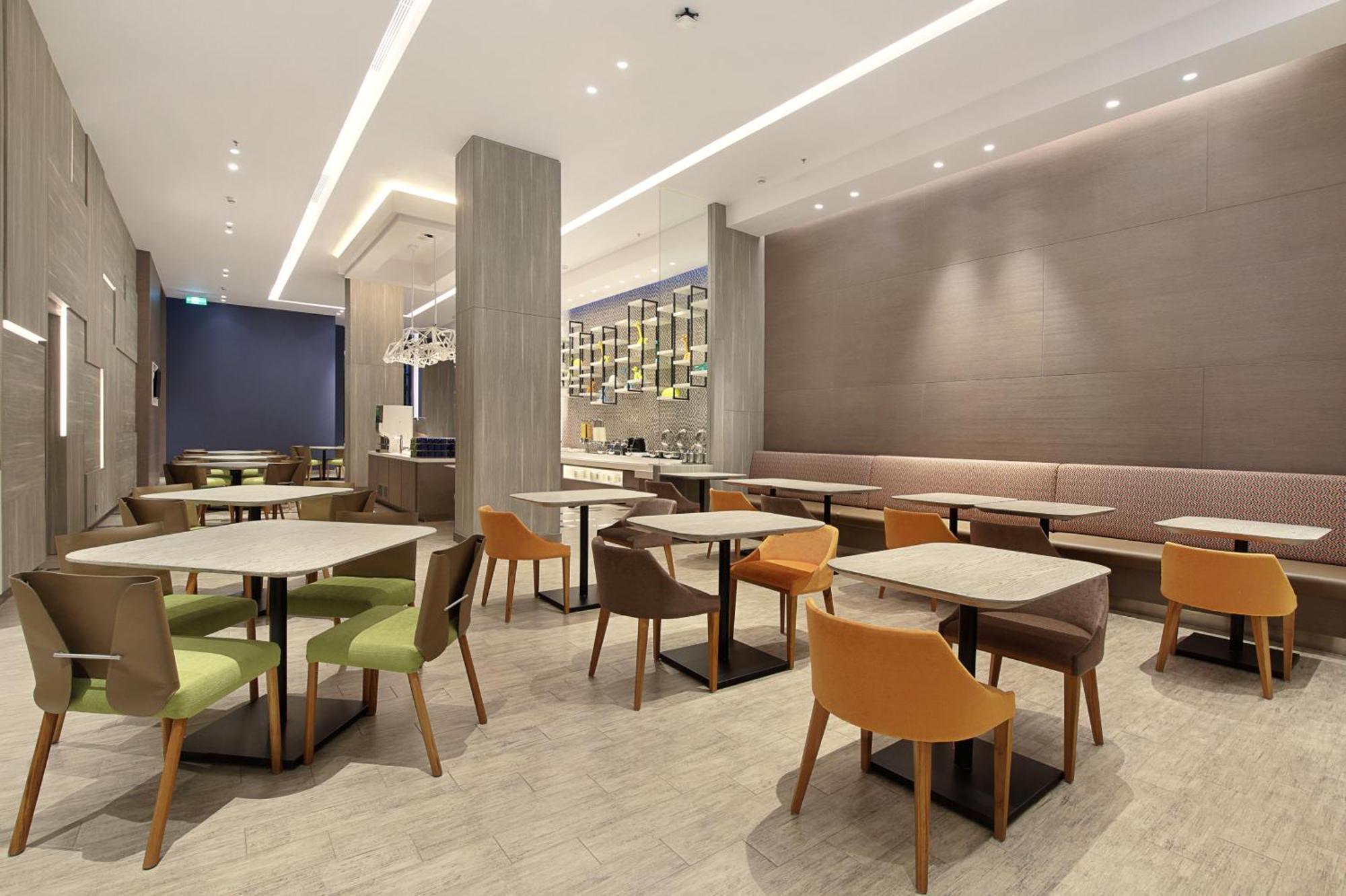 Holiday Inn Express Jakarta Wahid Hasyim By Ihg Eksteriør bilde
