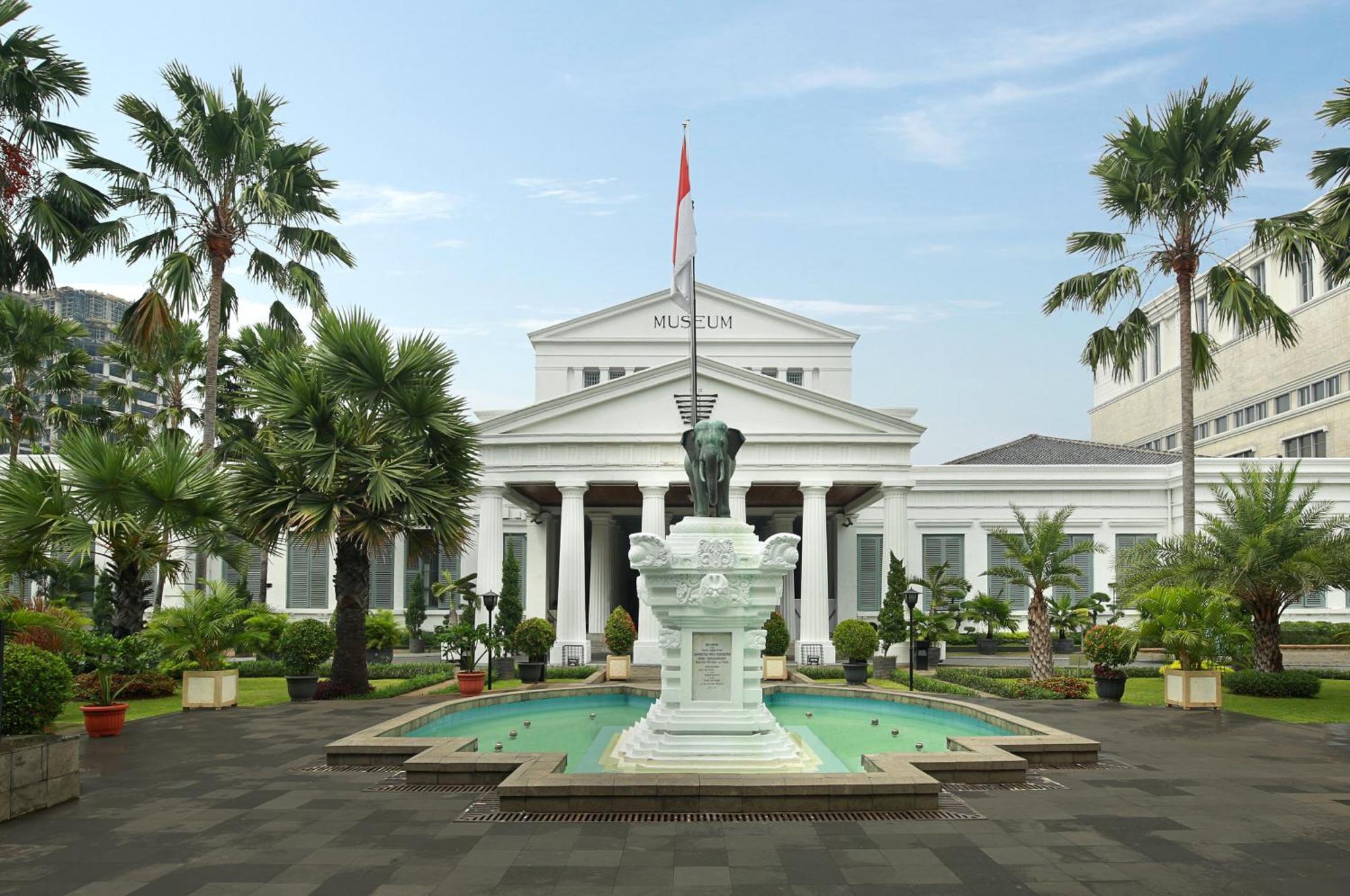 Holiday Inn Express Jakarta Wahid Hasyim By Ihg Eksteriør bilde