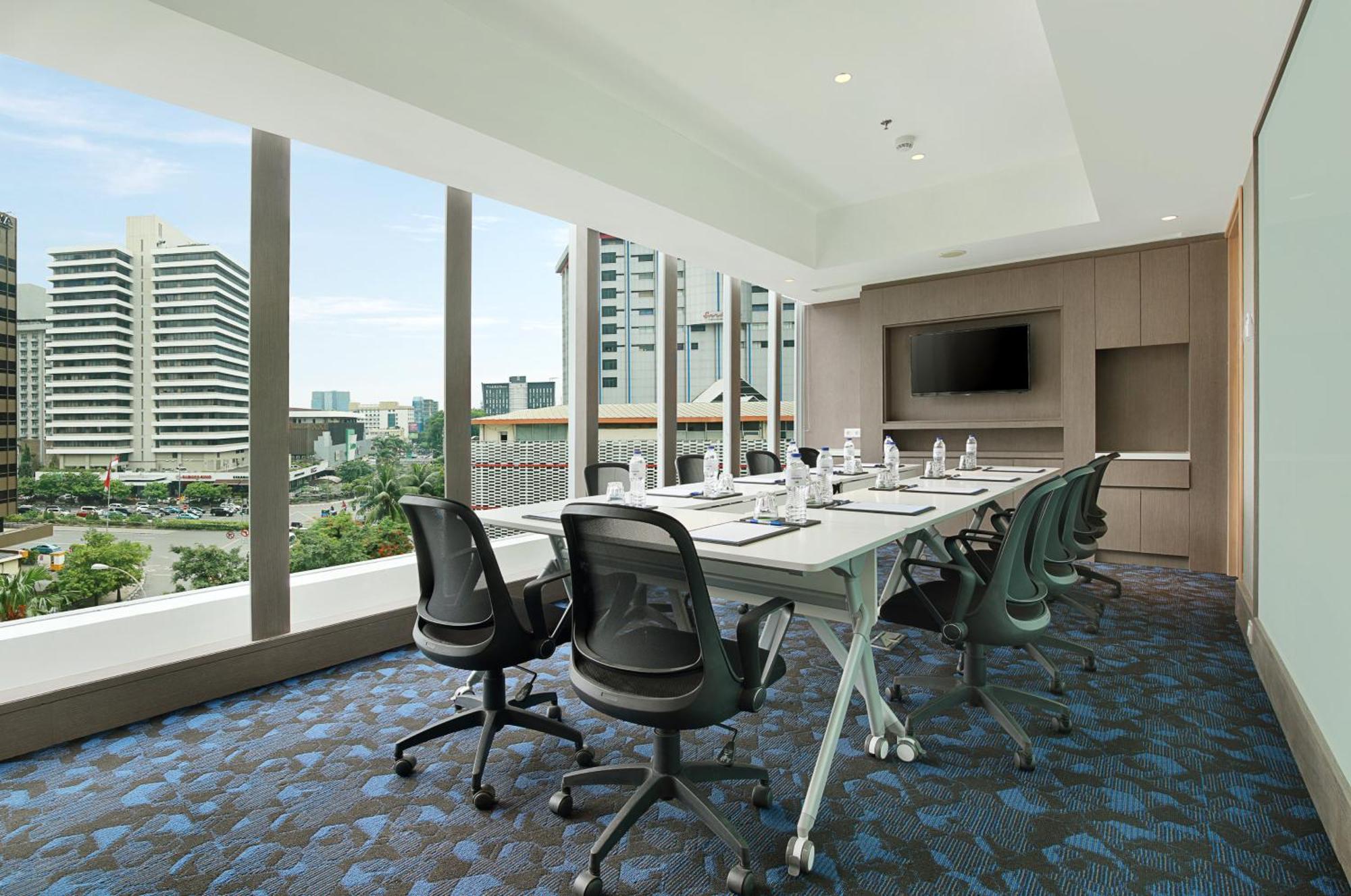 Holiday Inn Express Jakarta Wahid Hasyim By Ihg Eksteriør bilde