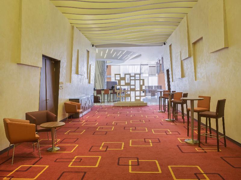 Holiday Inn Express Jakarta Wahid Hasyim By Ihg Eksteriør bilde