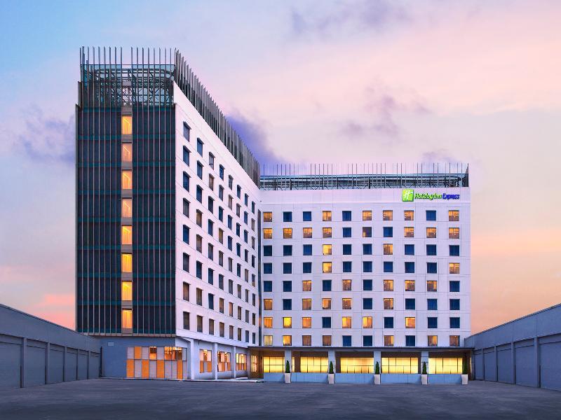 Holiday Inn Express Jakarta Wahid Hasyim By Ihg Eksteriør bilde